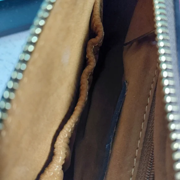 Patricia Nash Vintage Parisian Floral Tooled Fuschia Crossbody Bag Rimini NWT - Picture 4 of 5